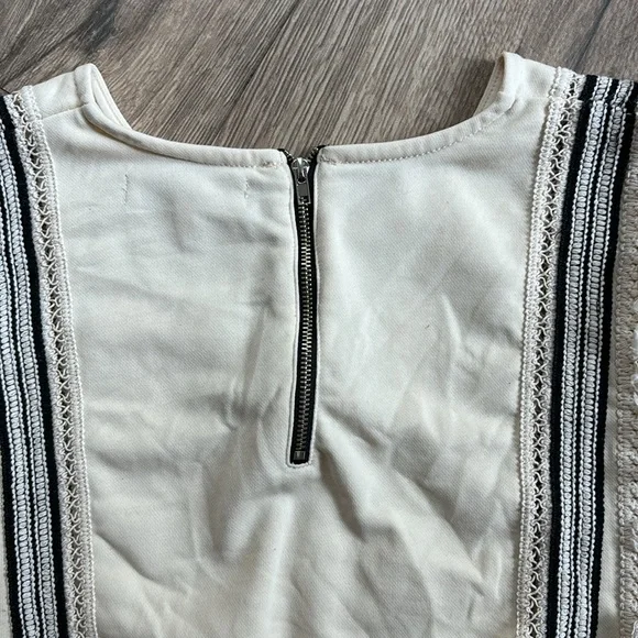 Anthropologie Eri & Ali Top Fringe Trim Black Cream Blouse Women Size Medium - Picture 10 of 12